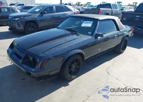 1983 Ford Mustang z USA, uszkodzony, nr VIN 1FABP2731DF151468